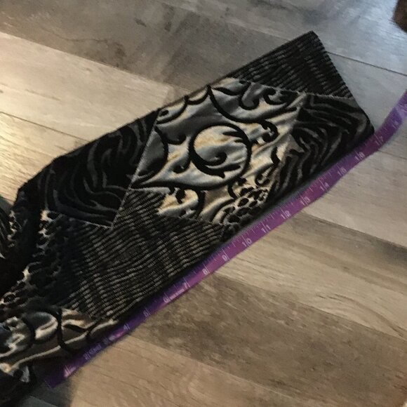 TanJay Gold and Black Patchwork Tiger Stripe & Leopard Spots Tapestry Jacket - Picture 16 of 16